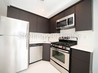2556 38th St APT 3R, Astoria, NY