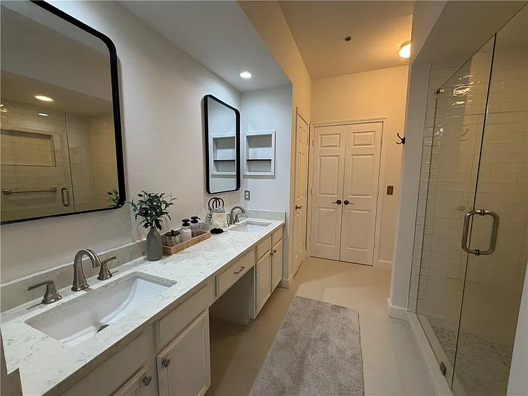 3777 Peachtree Rd NE #1234 — Photo 13