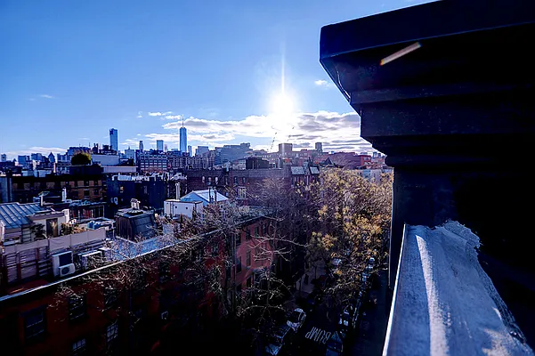 Rented by Urbane Brokerage | media 14