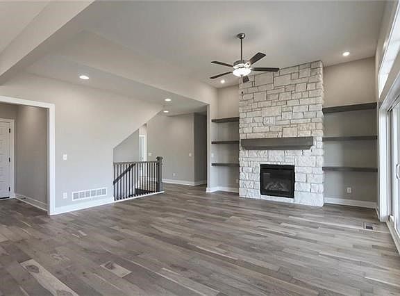 5th image of 1823 Red Orchard Dr