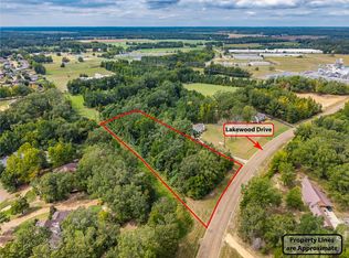 LOT 6 Lakewood Dr, Batesville, MS 38606