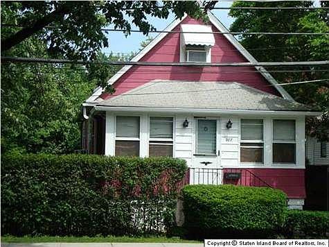 1st image of 987 Targee St