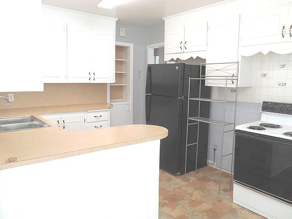 Newly Painted Kitchen