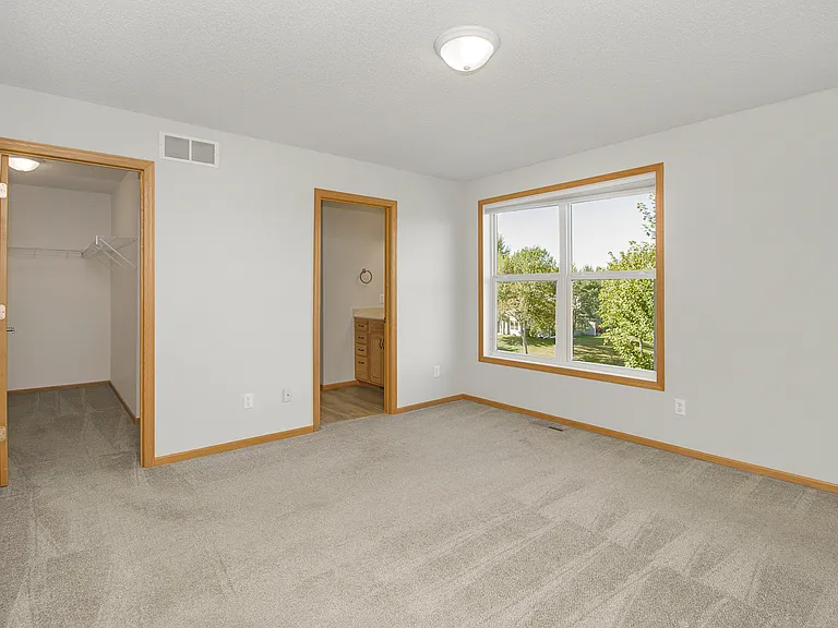 2434 Elianna Dr — Photo 17