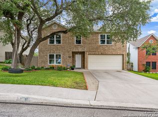 7606 Cascade Oak Dr, San Antonio, TX 78249