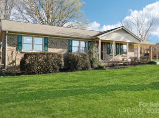 108 Colonial Dr, Kings Mountain, NC 28086