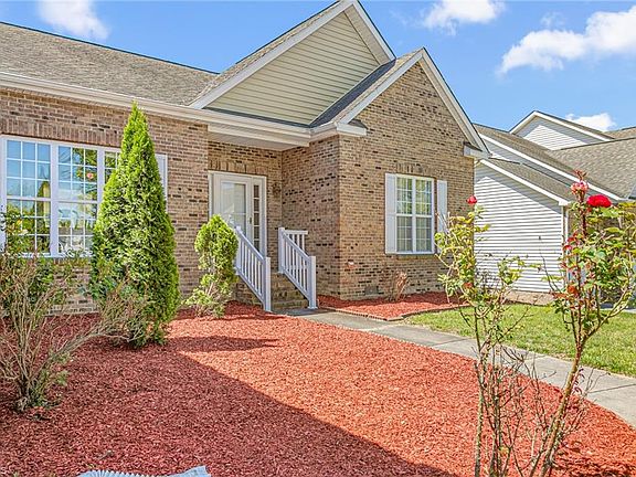 3rd image of 6812 W Whirlaway Ct