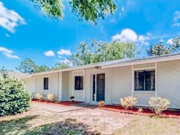 20 Panei Ln, Palm Coast, FL 32164