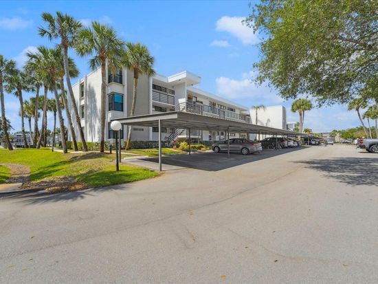 1950 SW Palm City Road #6-202, Stuart, FL 34994