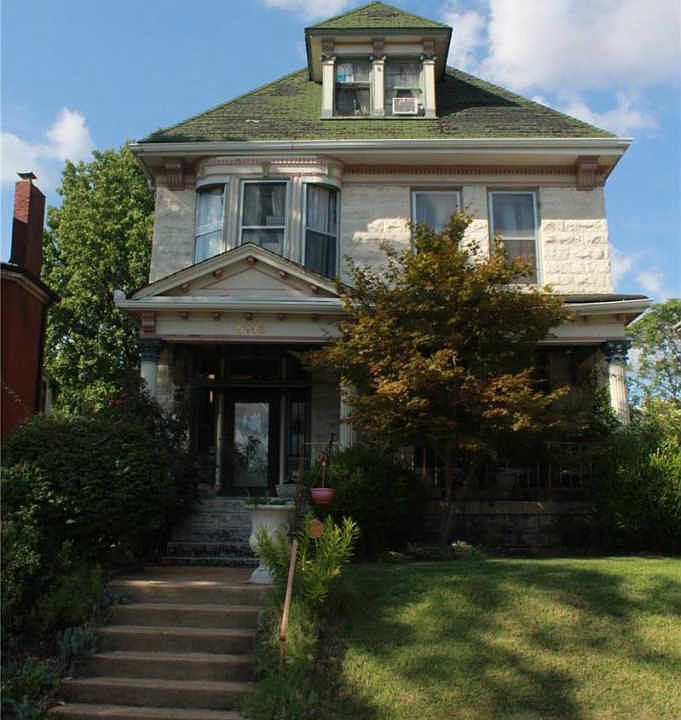 2nd image of 5133 Vernon Ave