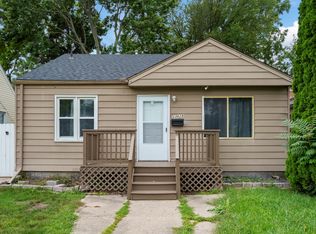 23628 Carlington St, Clinton Township, MI