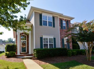 5827 Kenville Green Cir, Kernersville, NC 27284