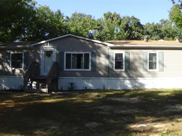 686 Evergreen Meadows Dr, Leslie, MO 63056