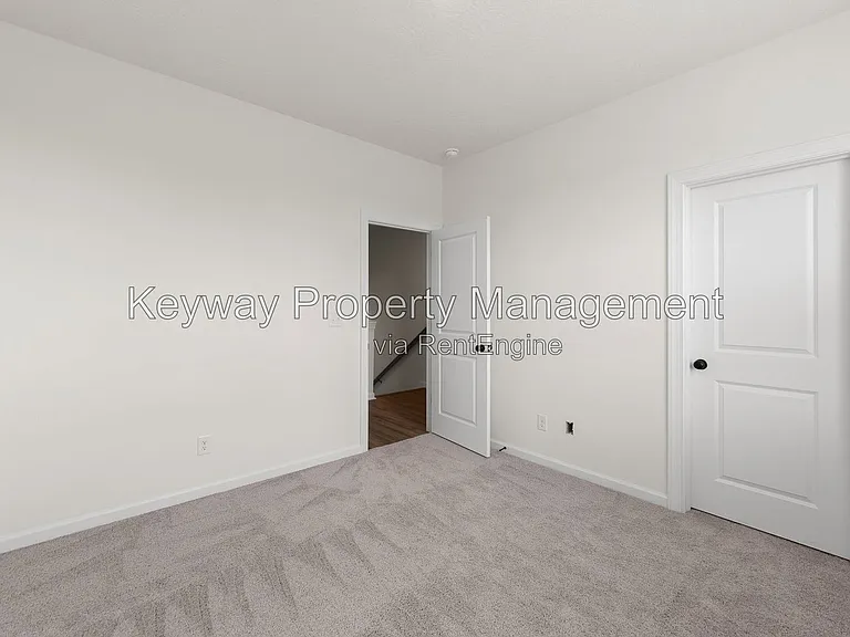 1144 Carolina Ave — Photo 18