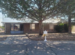 310 Crandall Dr, Aztec, NM 87410
