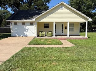 826 S 2nd St, Dardanelle, AR 72834