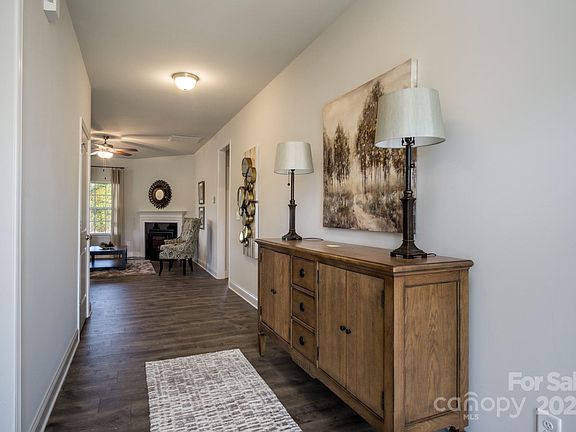 4th image of 108 Kerr Walk Dr #15
