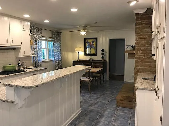 235 Danbury Ln — Photo 2