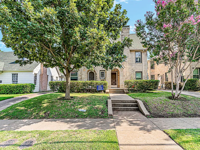 5926.5 La Vista Dr — Photo 2