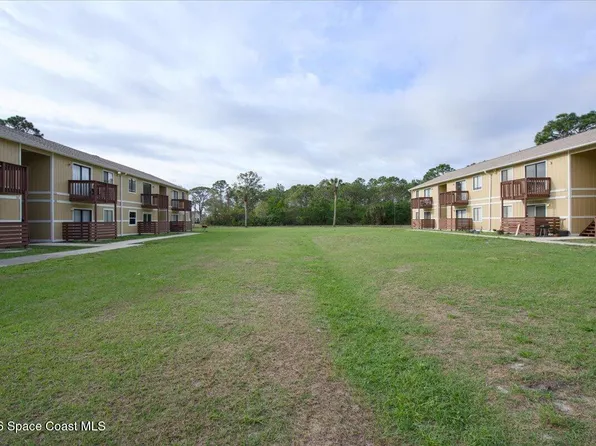 1884 Agora Cir SE, Palm Bay, FL