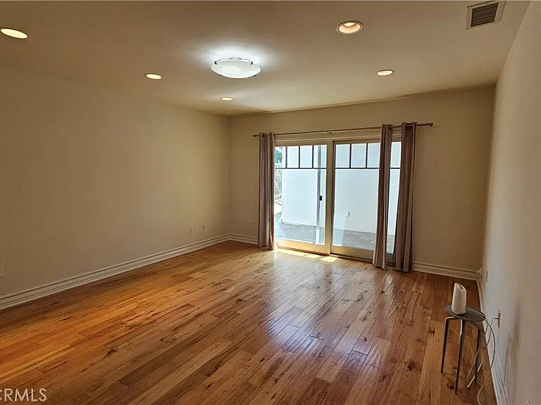 30637 Rue De La Pierre — Photo 31