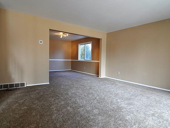 5th image of 3 Woodbridge Pl