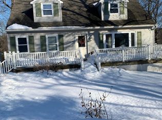 10 Maplewood Rd, Highland Mills, NY 10930