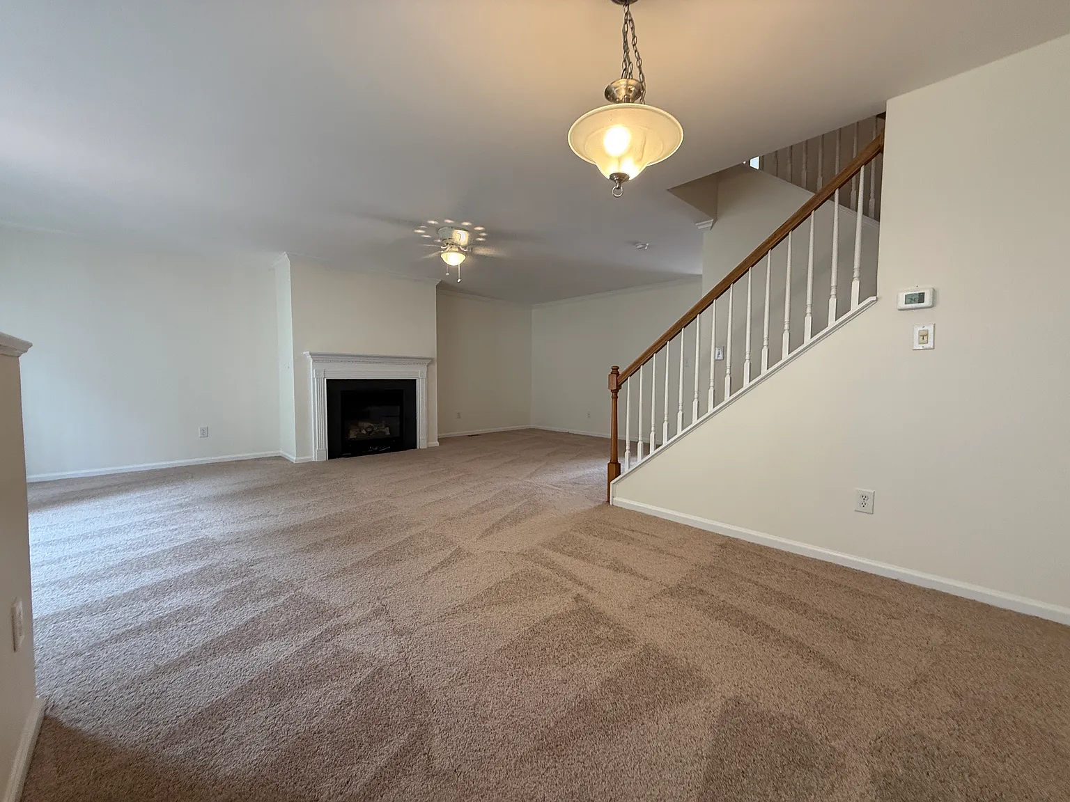 3 bed, 1650 sqft, $2,400 — Photo 4