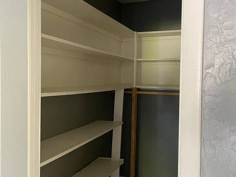 1310 S Roane St #1 — Photo 6