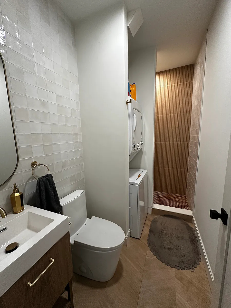 Building Photo - 8 Haynes St #1