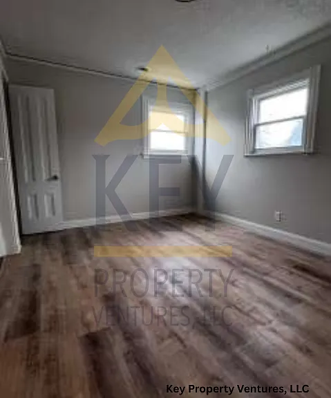 1016 Lake Ave #3 — Photo 1