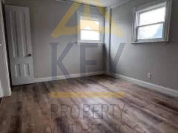 1016 Lake Ave APT 3, Rochester, NY 14613