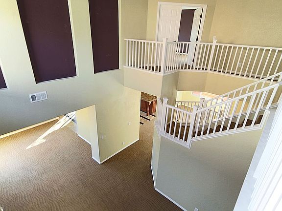 4th image of 109 Logan Pond Way