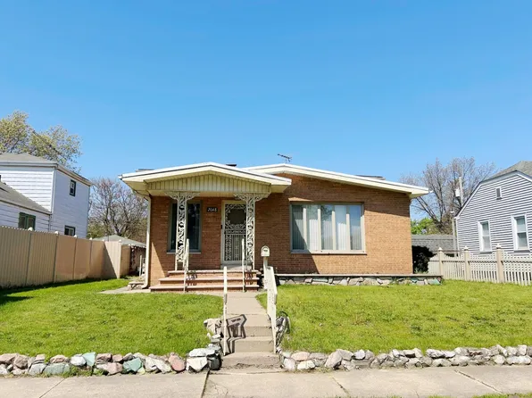 2048 Roosevelt Pl, Gary, IN 46404