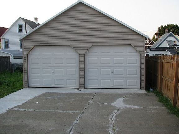 5th image of 1317 Blandina St