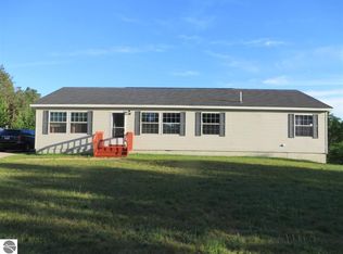 20099 Grace Ln, Interlochen, MI 49643