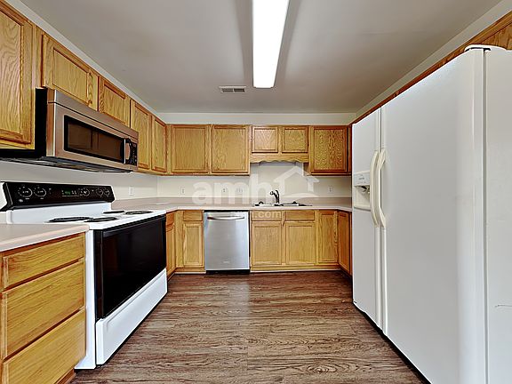 3rd image of 1636 Asherton Dr
