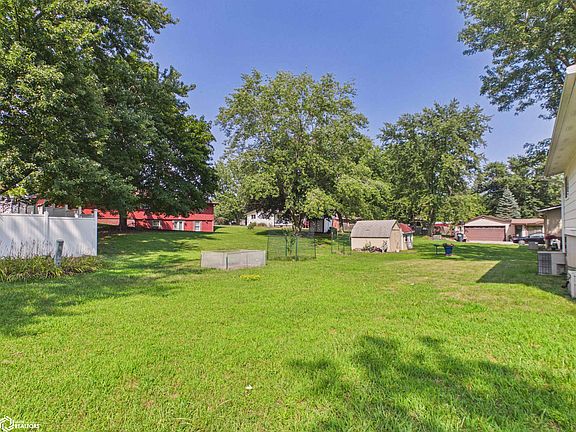4th image of 805 Wedgewood Dr