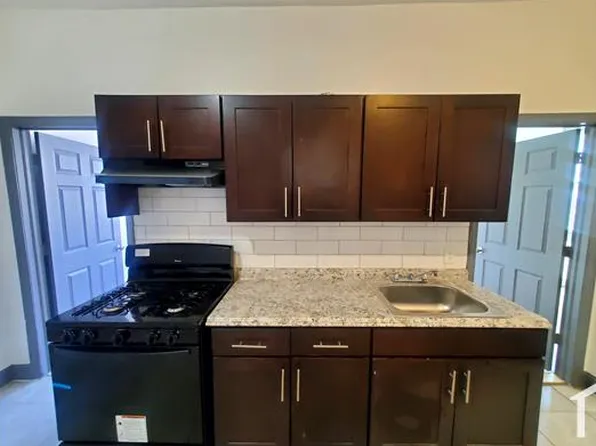 246 S 8th St #1, Newark, NJ 07103