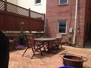 17 6th St NE #1, Washington, DC 20002