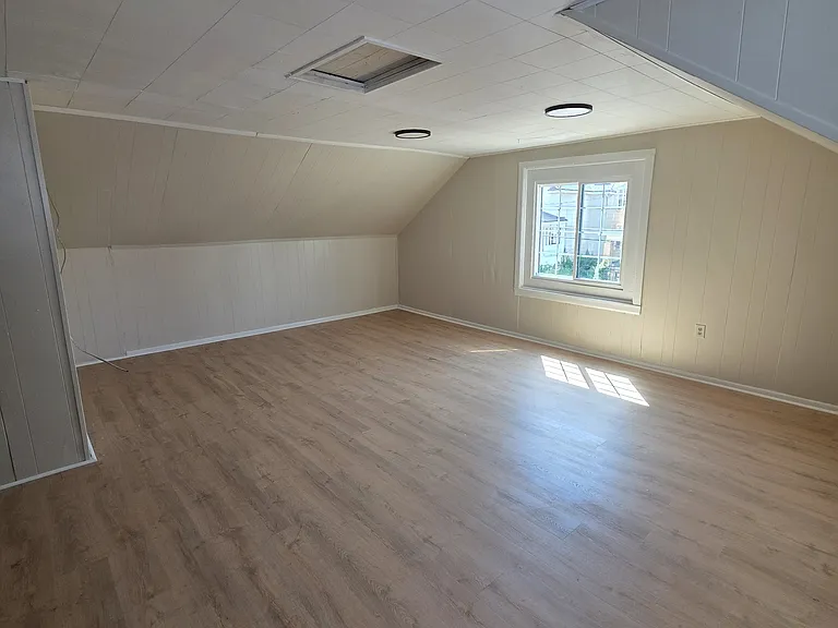 342 W 25th St #2 — Photo 1