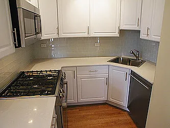 Rented by Verdi Square Realty