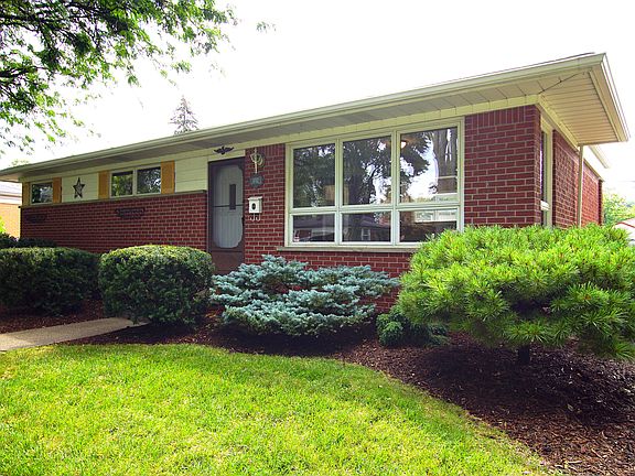 3rd image of 8702 Shannon Dr