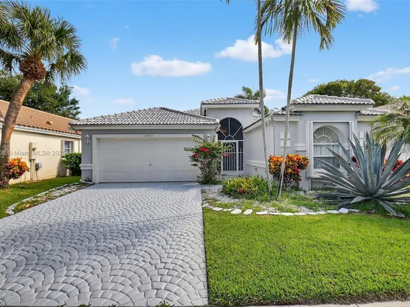 12573 Coral Lakes Dr, Boynton Beach, FL 33437