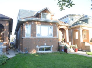 2937 N Kilbourn Ave, Chicago, IL 60641