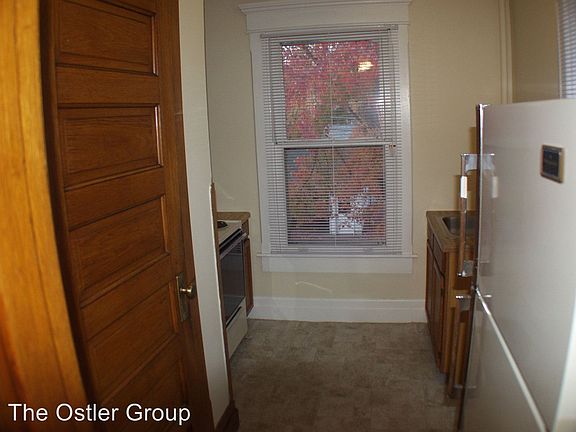 3rd image of 4966 1/2 W 15th St