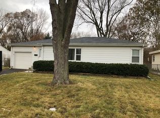 194 Ann St, South Elgin, IL 60177