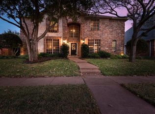 2702 Dove Creek Dr, Rowlett, TX 75088