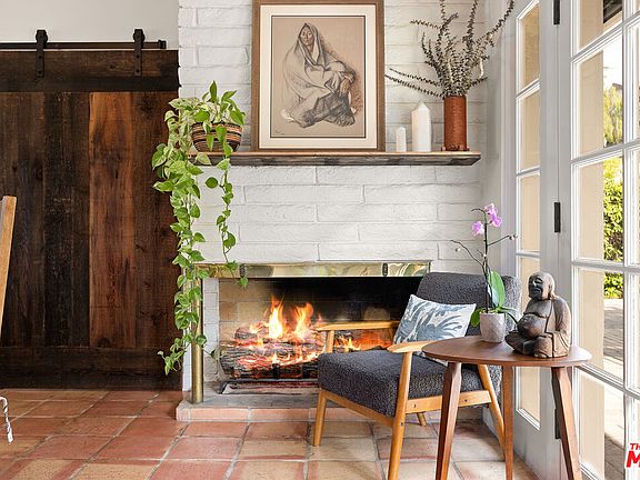 4th image of 1162 Calle Yucca