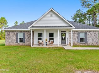 15980 Grafe Homestead Rd, Moss Point, MS 39562